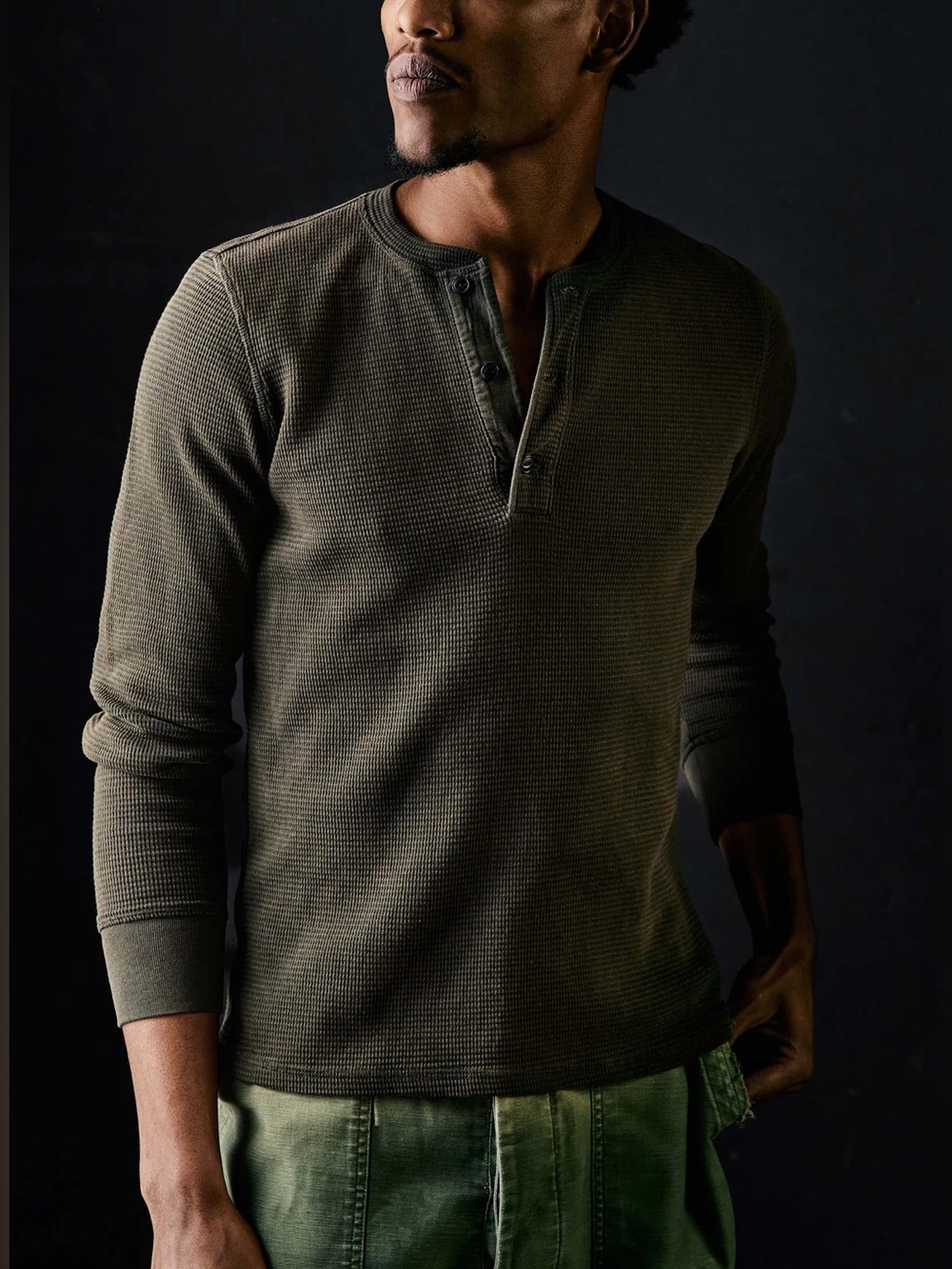 Imogene + Willie the knit waffle henley in forest